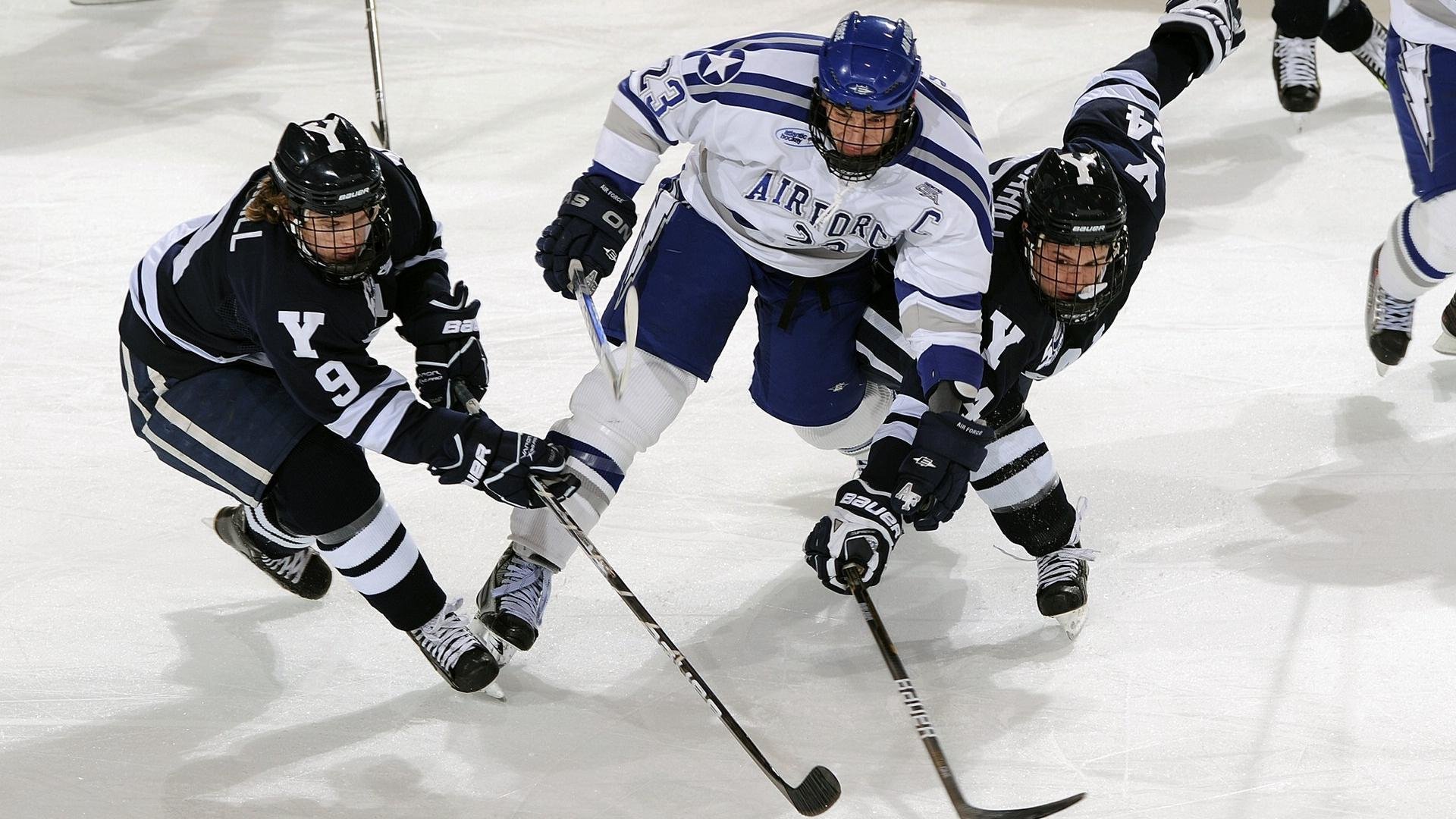 开云体育app注册-传球视野宽广的前锋战术价值解读，传球最好的大前锋